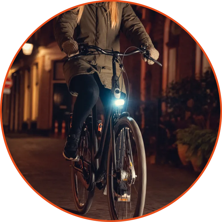 Przednia lampka rowerowa Axa NXT130 E-Bike 12V 130 Lux