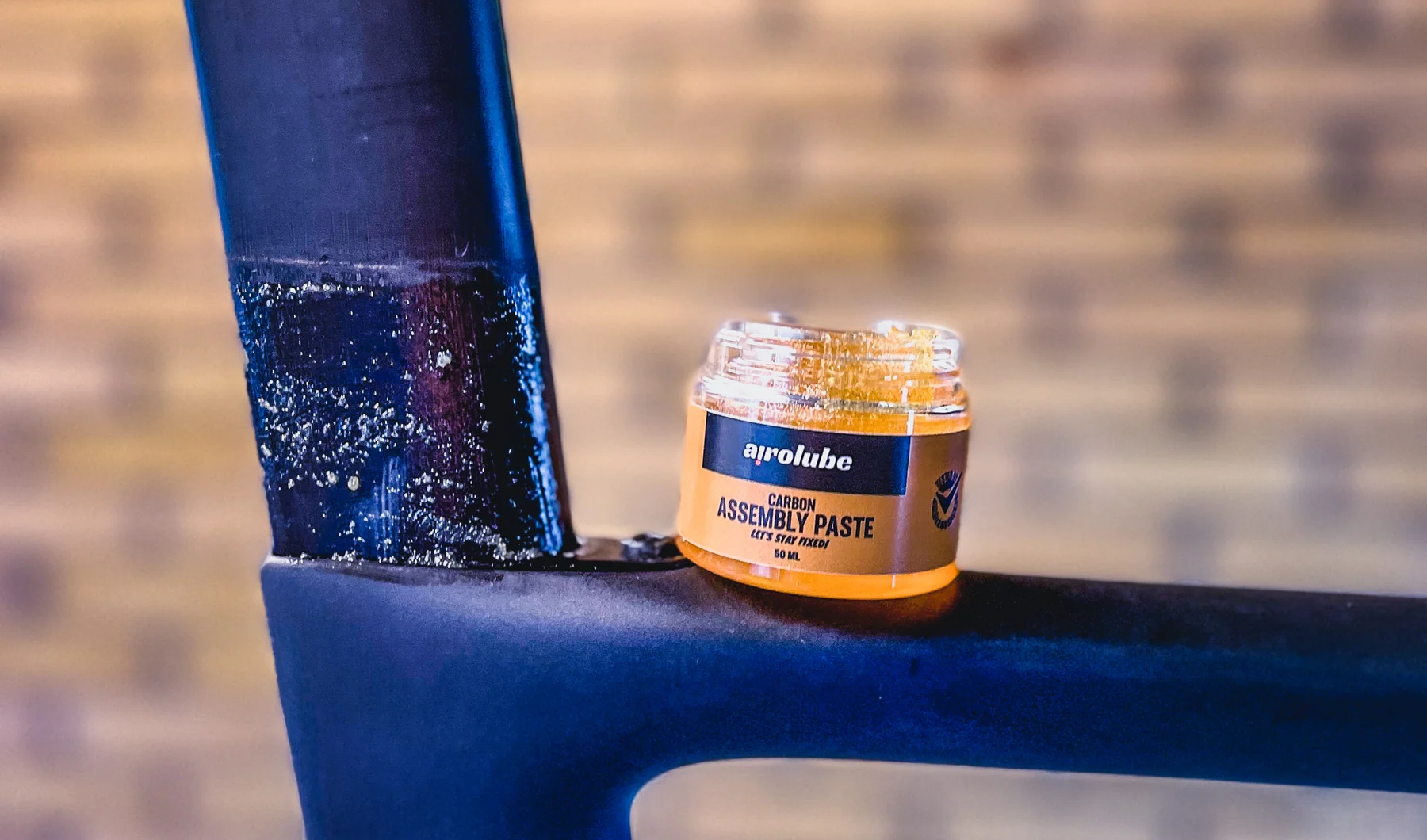 Pasta montażowa do części karbonowych Airolube Carbon Assembly Paste 50 ml