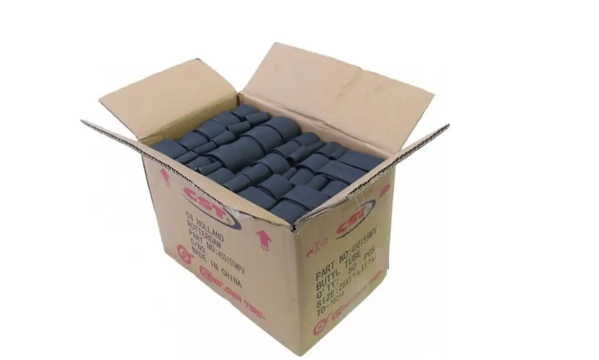 Dętka rowerowa CST 28 × 1 5/8 - 1 3/8 (28/42-622) DV 48mm