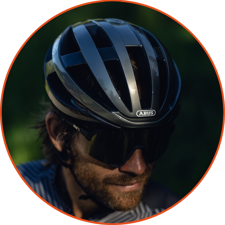 Kask rowerowy Abus Viantor Polar White