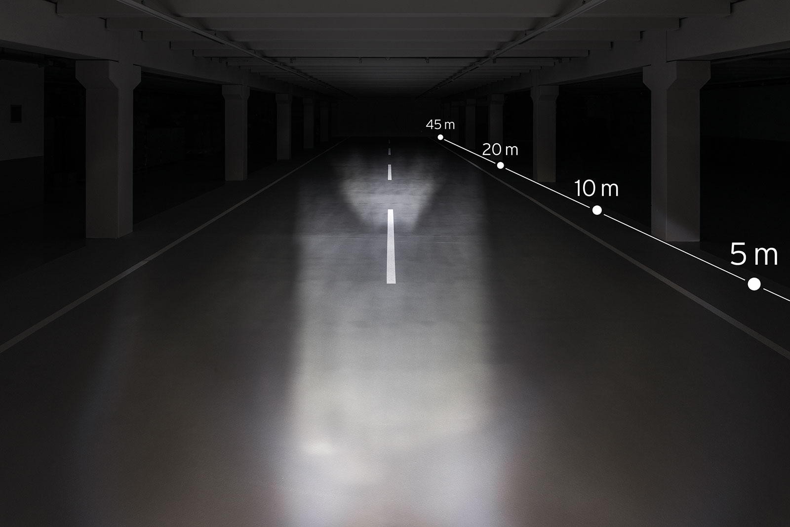 Przednia lampka rowerowa Busch & Müller Lumotec IQ Avy N Plus na dynamo 40 Lux