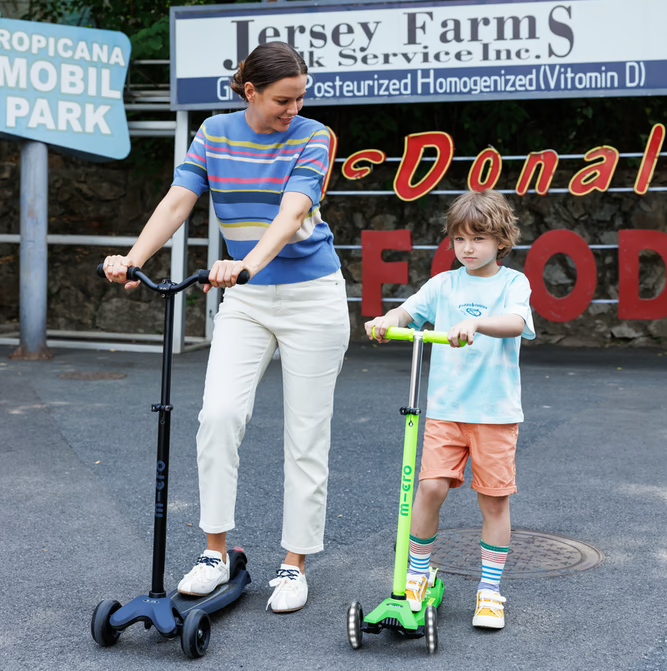 Trójkołowa hulajnoga dla dorosłych i młodzieży Micro Kickboard Reloaded