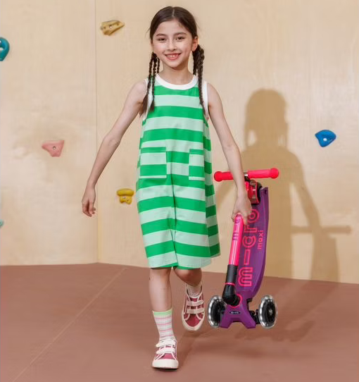 Składana hulajnoga dla dzieci Micro Maxi Deluxe Neon LED