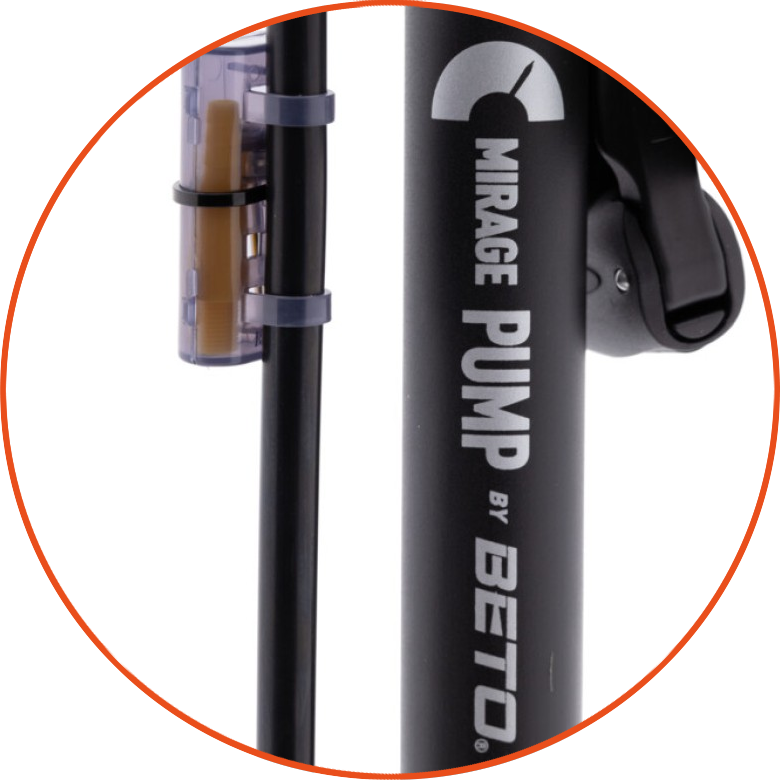 Pompka podłogowa Mirage z manometrem, głowicą DualHead i adapterami