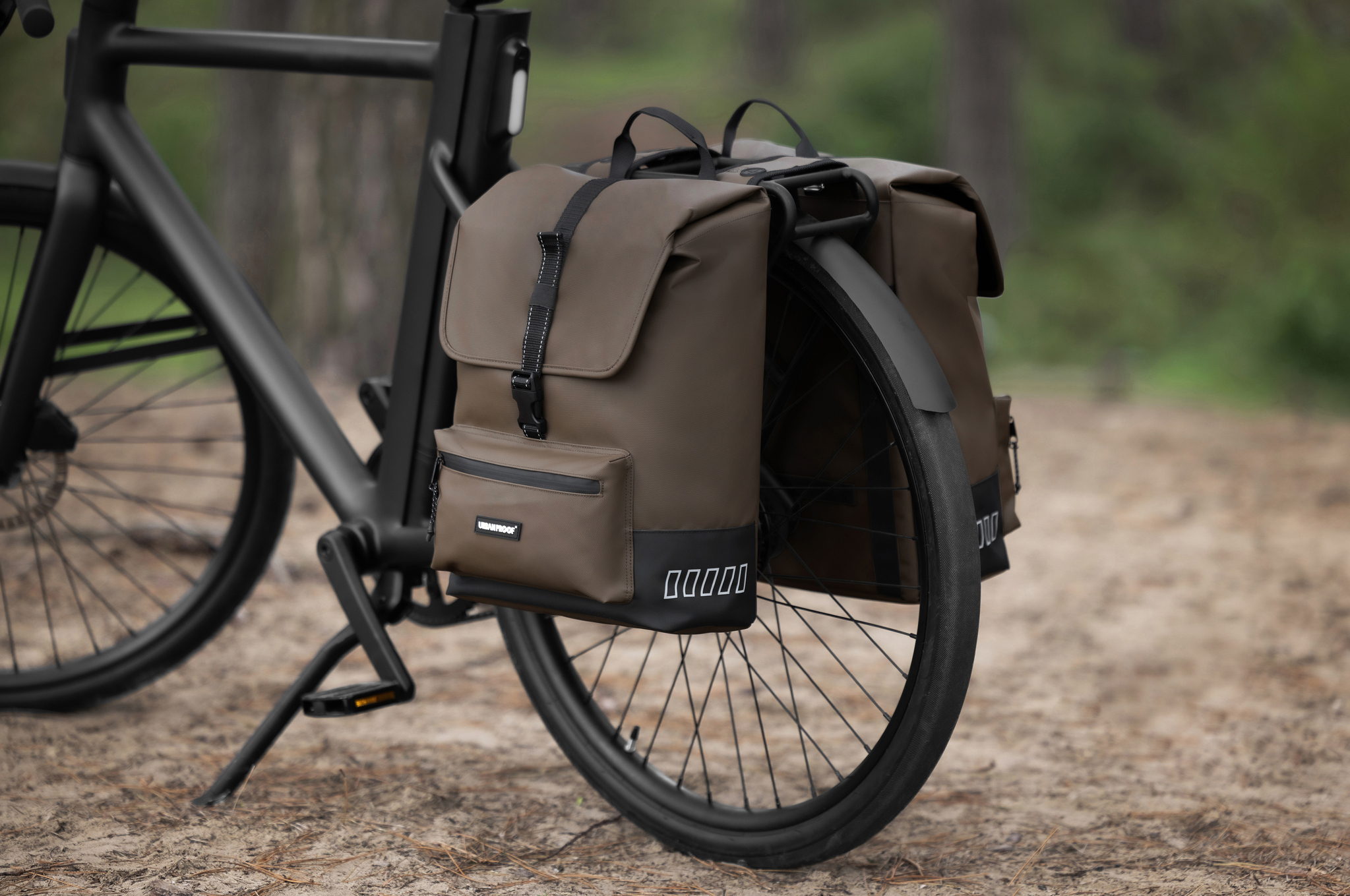 Podwójna sakwa rowerowa Urban Proof Double Cargo Bag 38L Brązowa