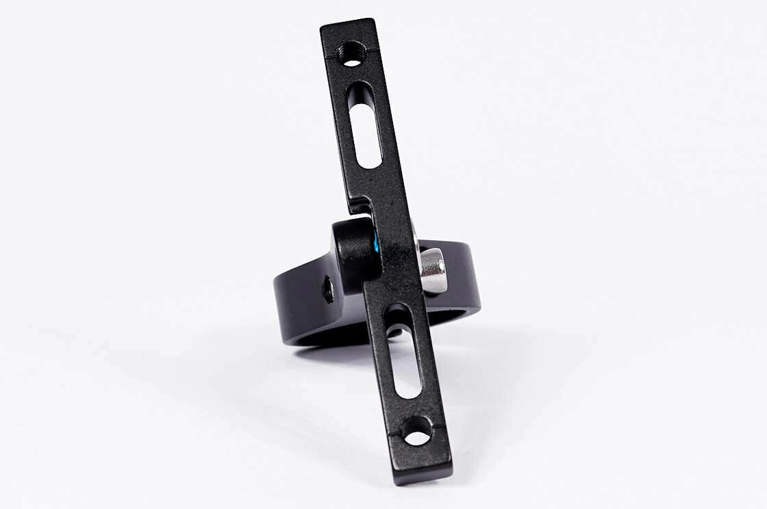 Adapter do koszyka na bidon XLC BC-X07 na sztycę