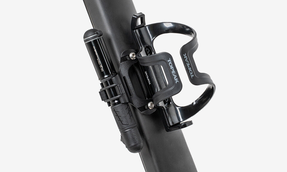 Adapter Topeak do przesunięcia montażu kosza na bidon w bok 