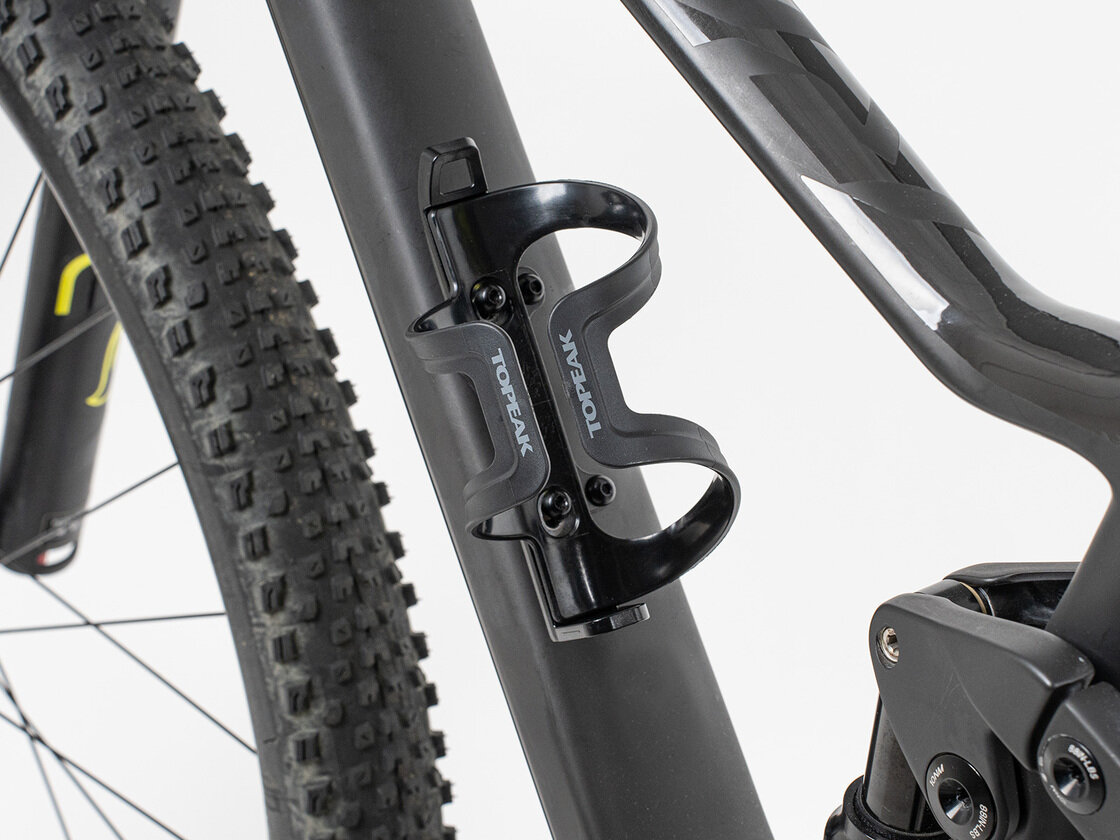 Adapter Topeak do przesunięcia montażu kosza na bidon w bok 