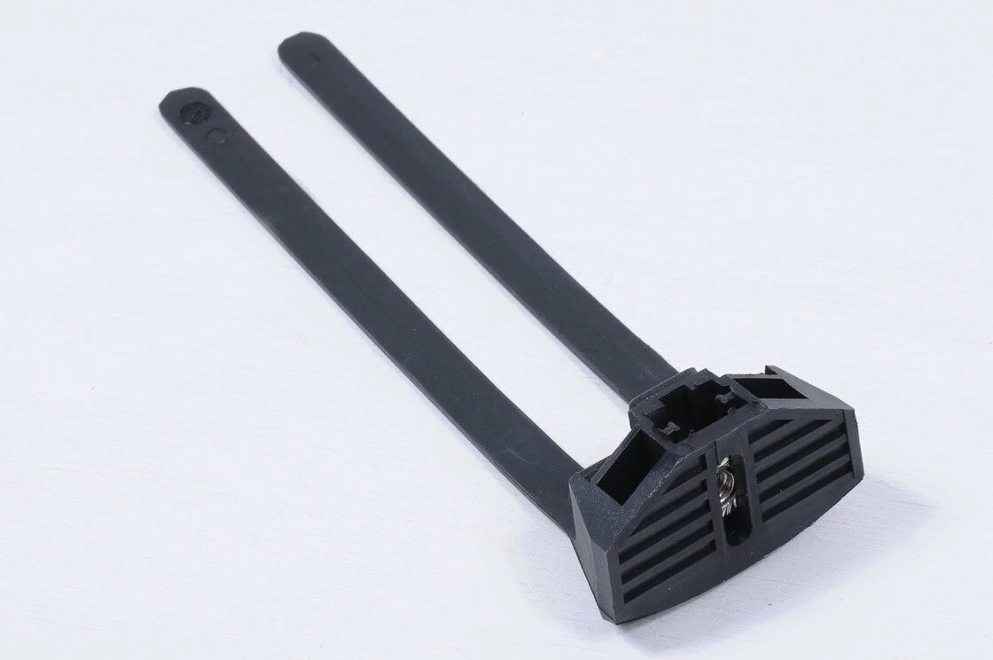 AXA Flex Adapter  do montażu podkowy AXA Vicotry / Defender / Solid