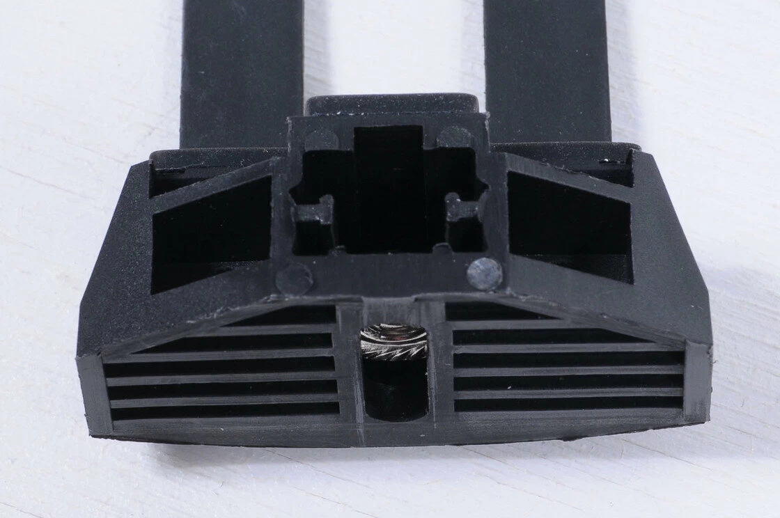 AXA Flex Adapter  do montażu podkowy AXA Vicotry / Defender / Solid