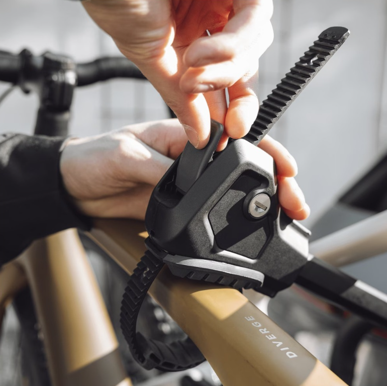 Bagażnik rowerowy na hak Thule EasyFold 3 2B