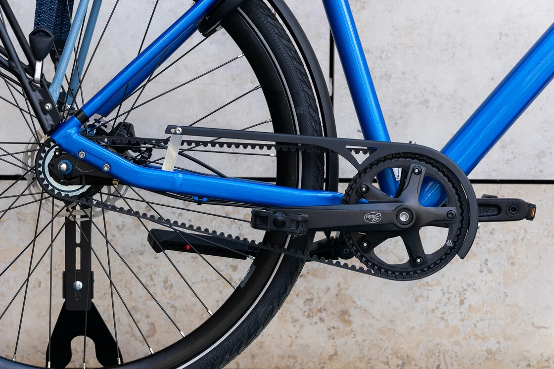 Batavus Dinsdag Exclusive Belt N7 na pasku zębatym