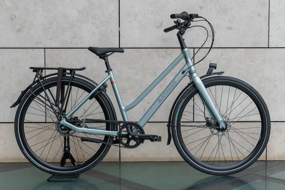 Batavus Dinsdag Exclusive Belt N7 na pasku zębatym Unisex Lekki niebieski