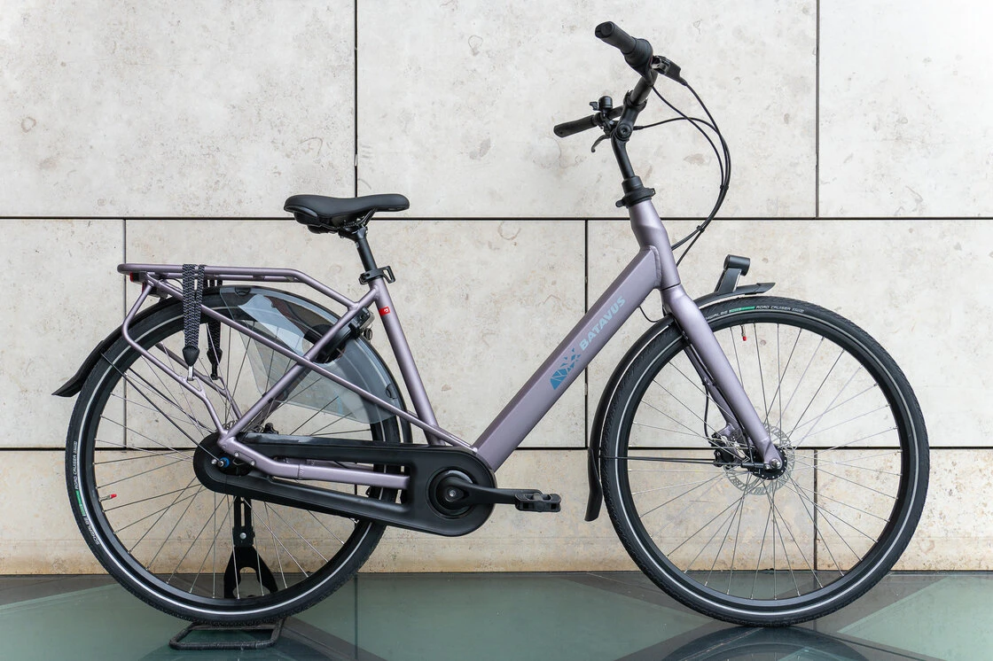 Batavus Mambo Lila Mat 55