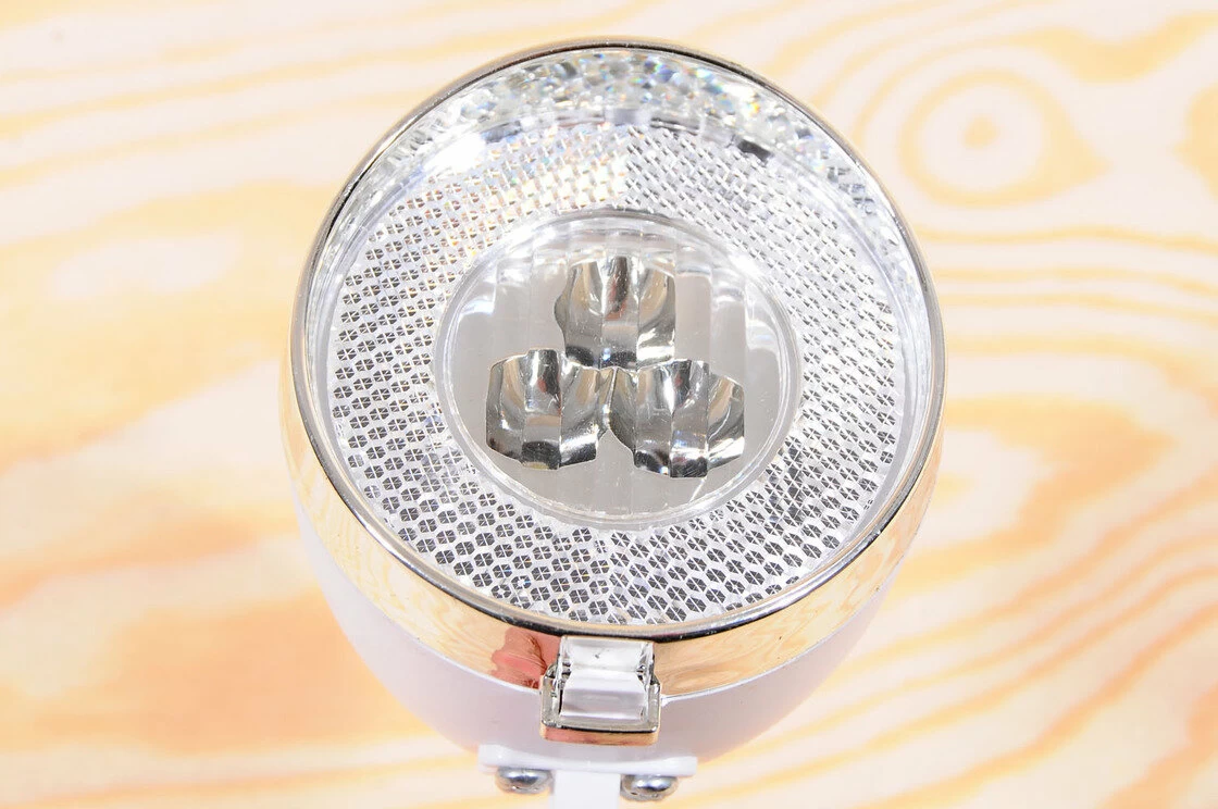 Biała lampka UNION Retro LED