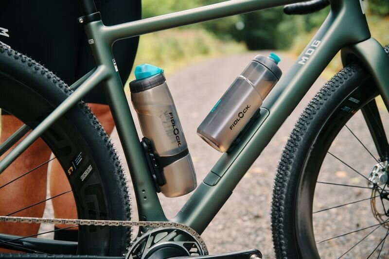 Bidon rowerowy Fidlock Twist Antybakteryjny + uchwyt (baza) 800 ml