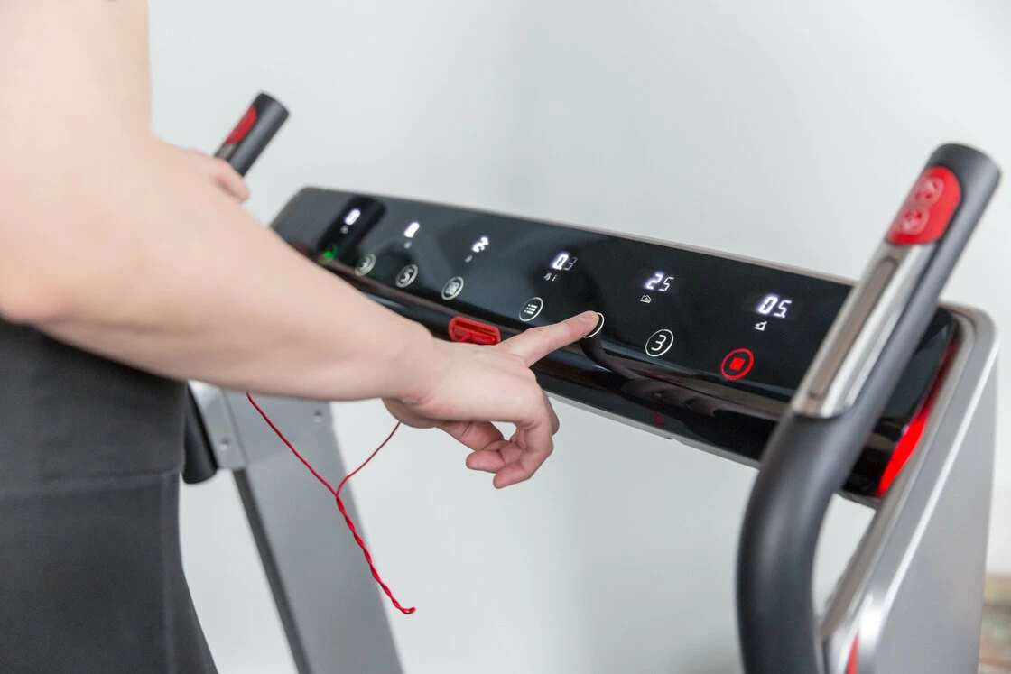 Bieżnia elektryczna Flow Fitness DTM400i (składana)