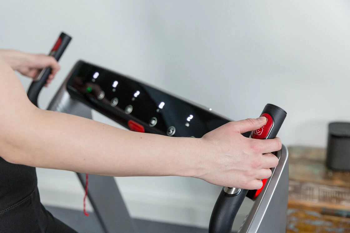 Bieżnia elektryczna Flow Fitness DTM400i (składana)