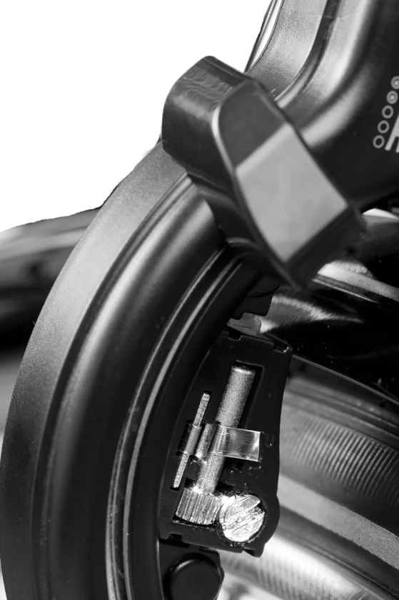 Blokada Koła AXA Solid Plus