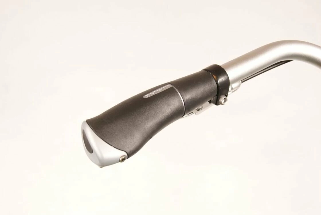Chwyt Batavus ADJII SILVER 90/135 90 mm