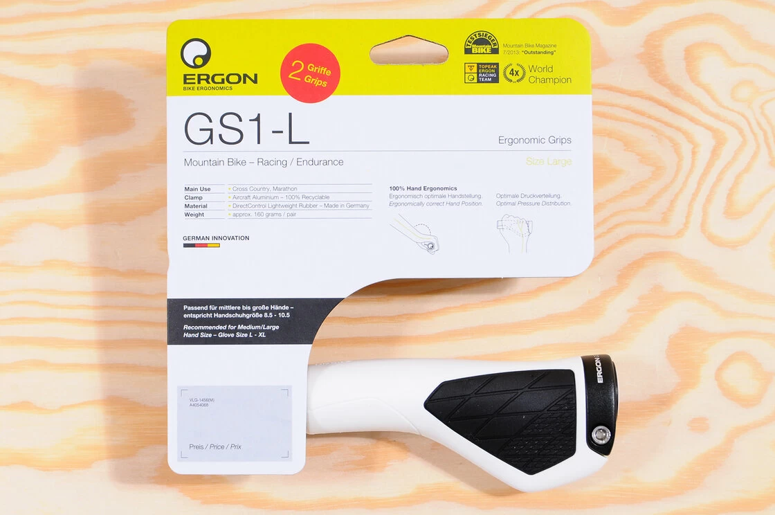 Chwyty ERGON GS1 White