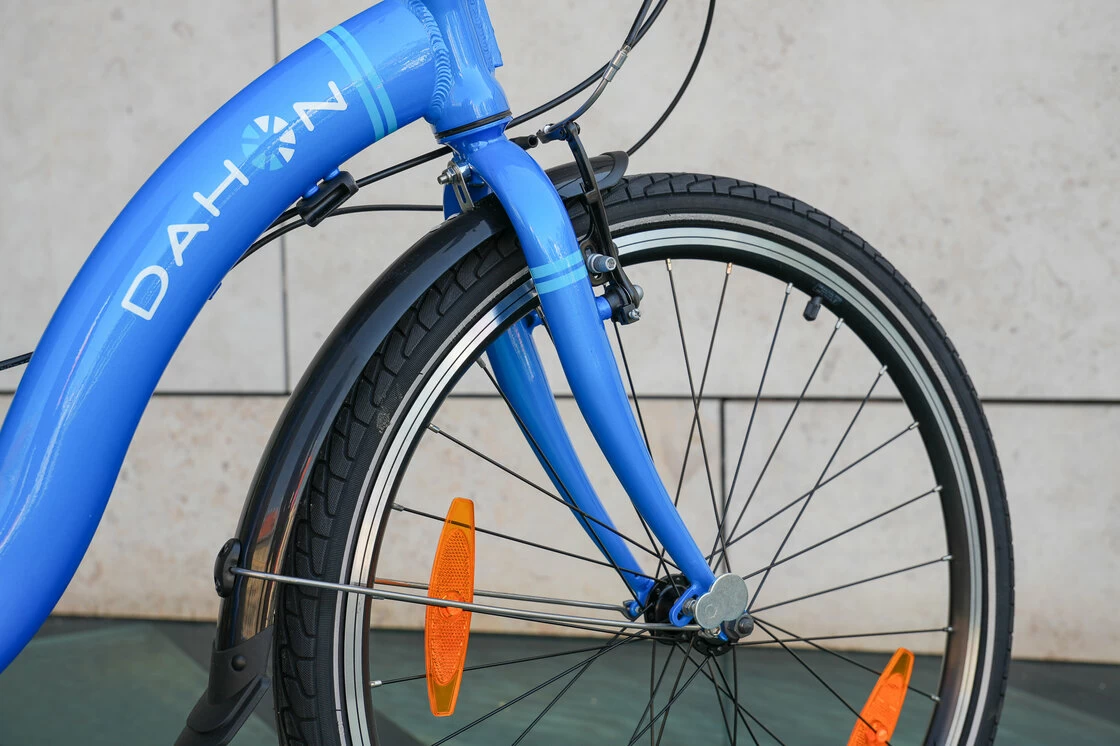 Dahon Briza D8s składak na kołach 24" Niebieski połysk