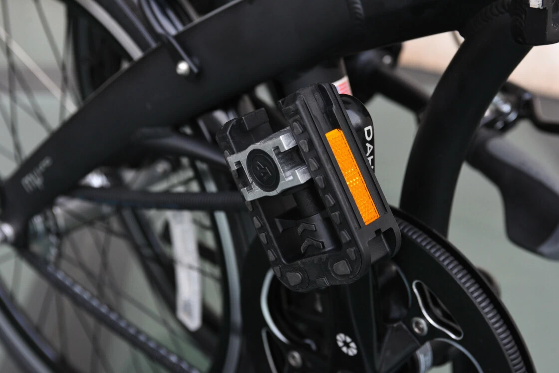 Dahon Mu Uno