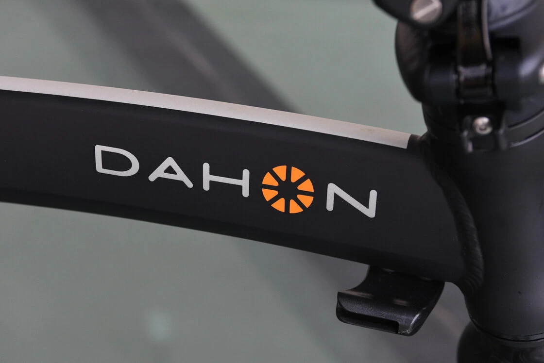 Dahon Mu Uno