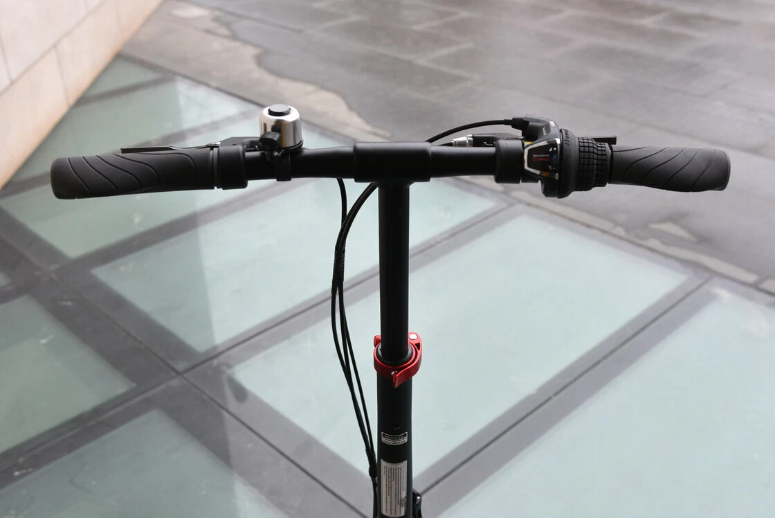 Dahon SUV D6 Dark Blue
