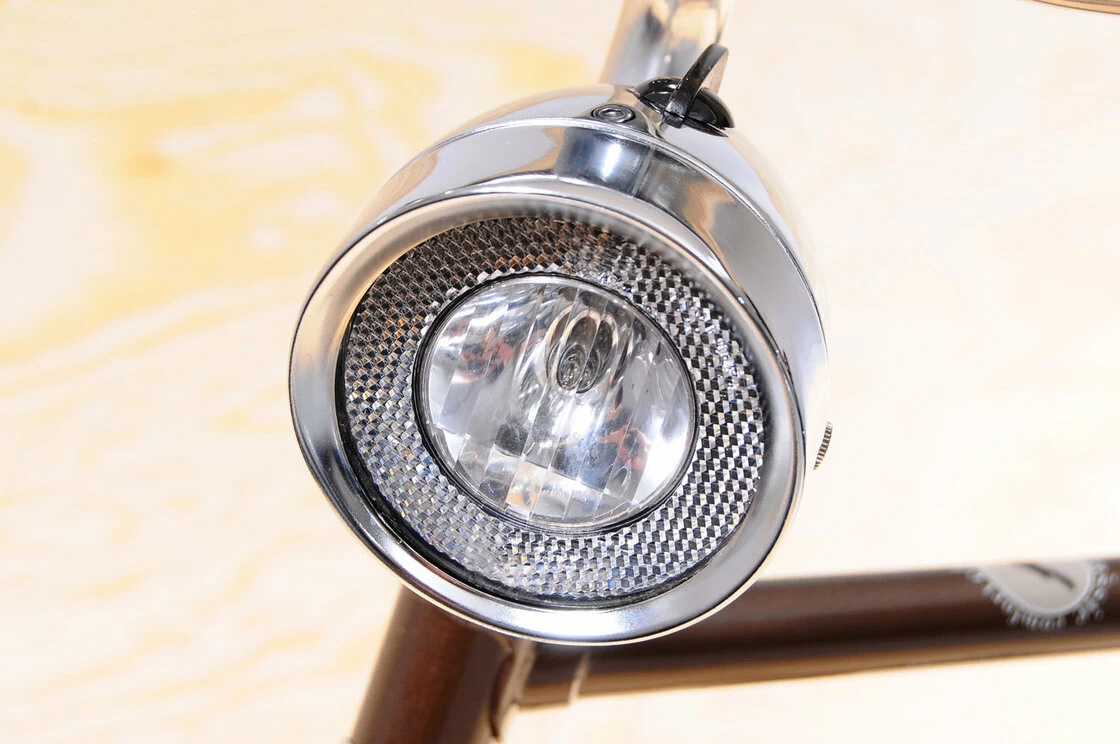 Duża lampka rowerowa Nostalgie Retro Halogen 