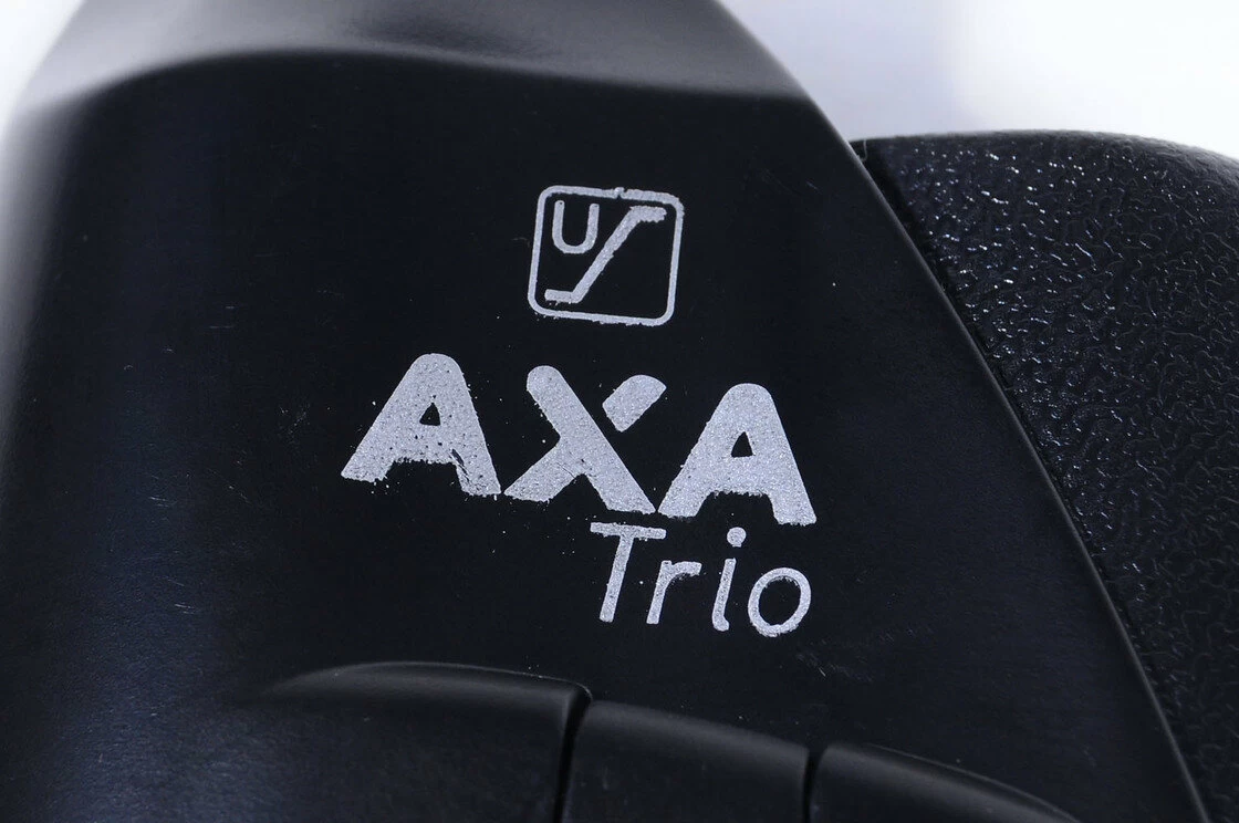 Dynamo AXA Trio Mocowanie: Lewa strona