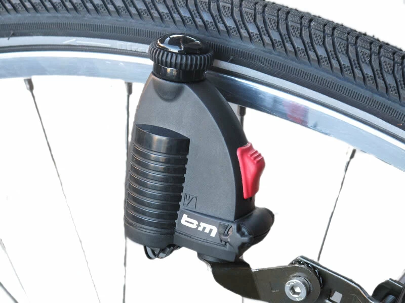 Dynamo Busch & Muller Dymotec 6 Mocowanie: Lewa strona