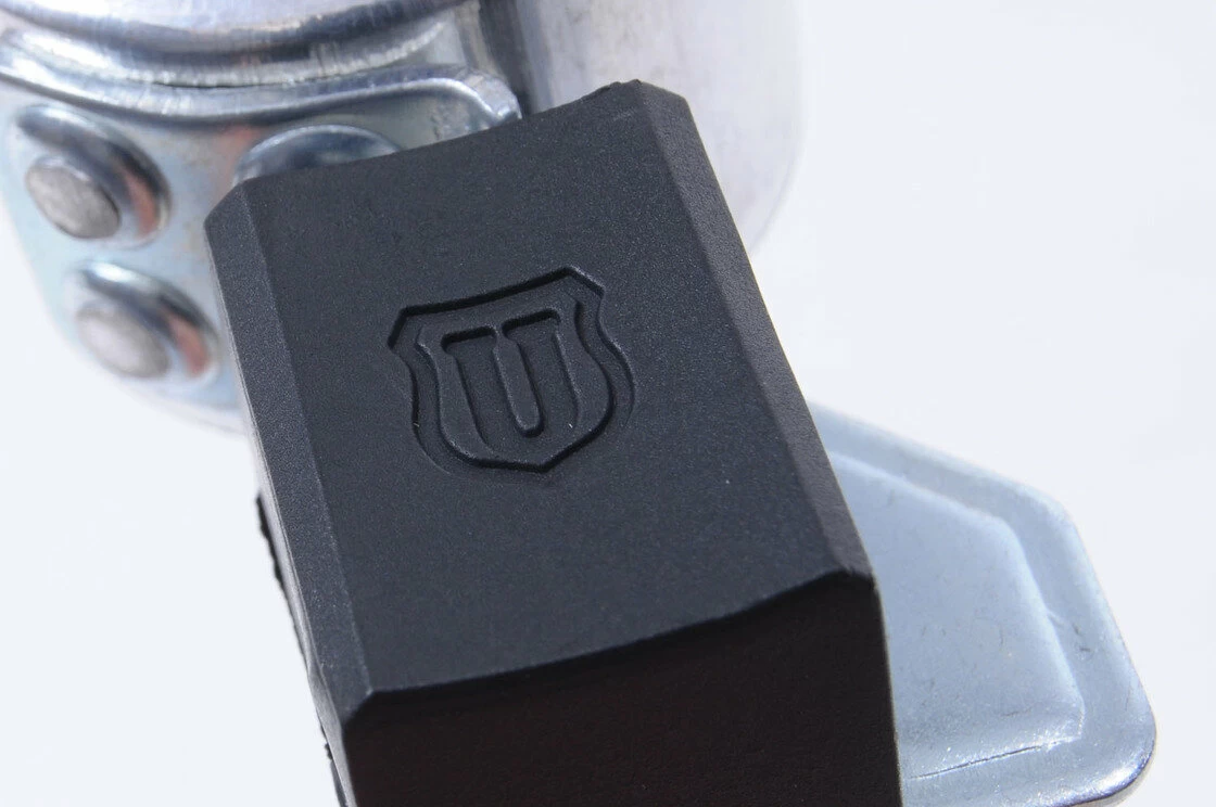 Dynamo Union Alu Mocowanie: Prawa strona