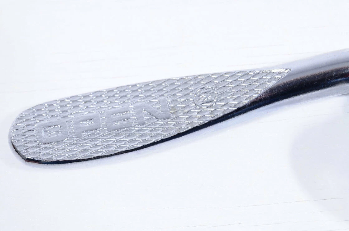 Dynamo w piaście Shimano DH-3N31szybkozamykacz