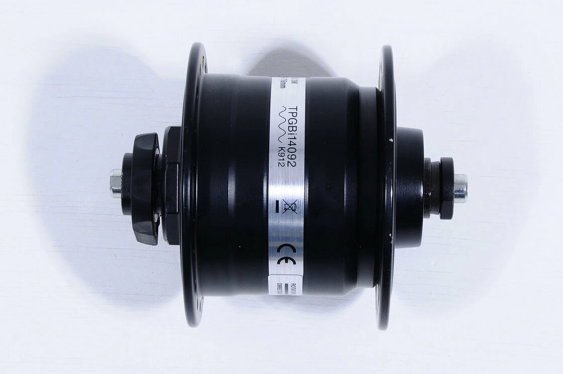 Dynamo w piaście Shimano DH-3N31szybkozamykacz