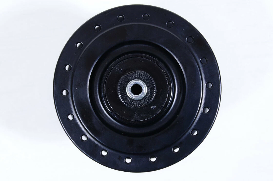 Dynamo w piaście Shimano DH-3N31szybkozamykacz
