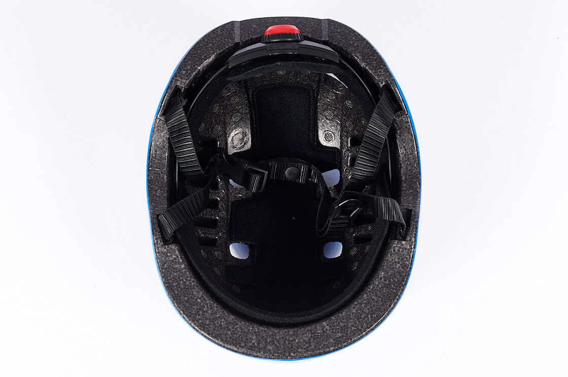 Dziecięcy kask na hulajnogę typu orzeszek Micro Dark Blue Metallic M (52 - 56 cm)
