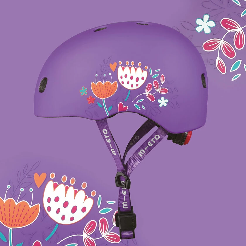 Dziecięcy kask na hulajnogę typu orzeszek Micro Floral Purple S (48 - 53 cm)