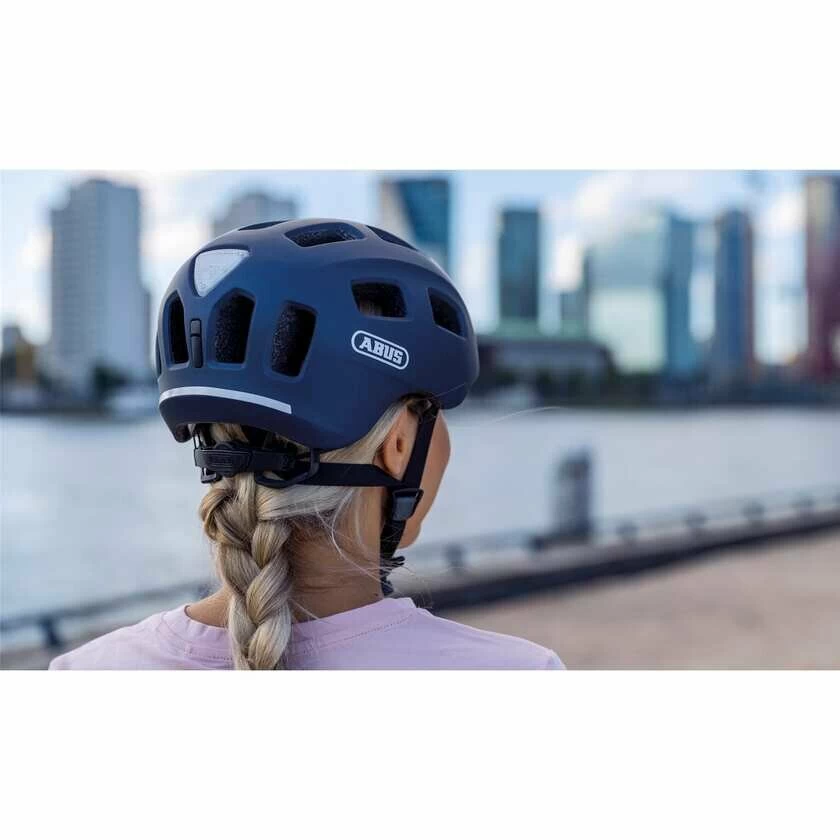 Dziecięcy kask rowerowy Abus Youn-I 2.0 Midnight Blue Rozmiar M: 52-57 cm