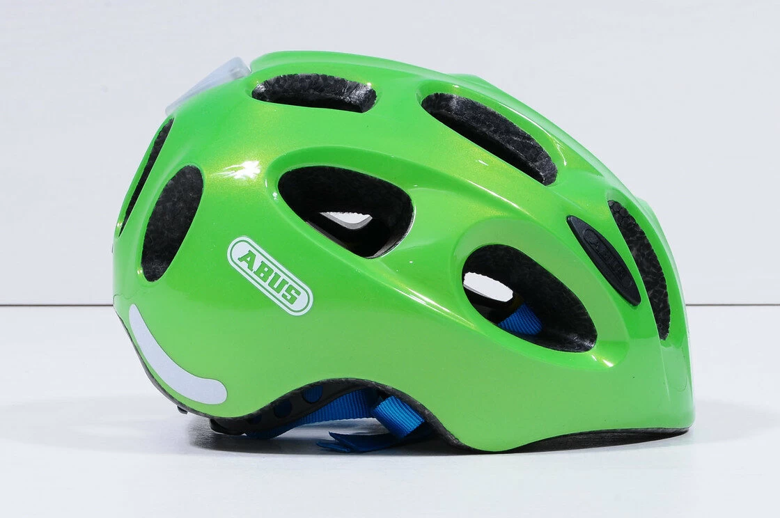 Dziecięcy kask rowerowy Abus Youn-I MIPS, zielony Rozmiar S: 48-54 cm