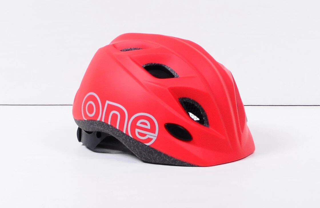 Dziecięcy kask rowerowy Bobike ONE Plus Strawberry Red S