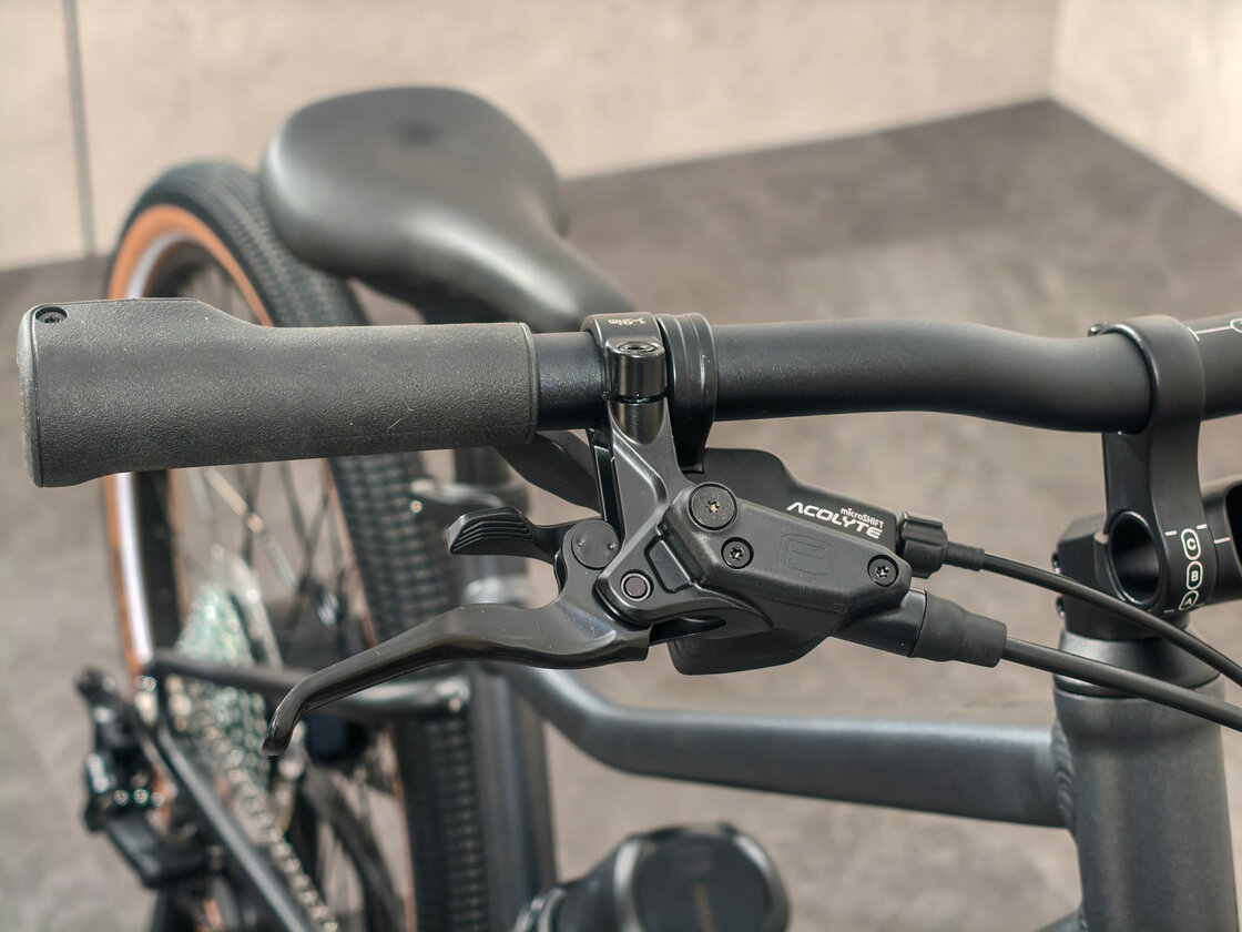 Dziecięcy rower elektryczny woom EXPLORE e 5 Graphite grey