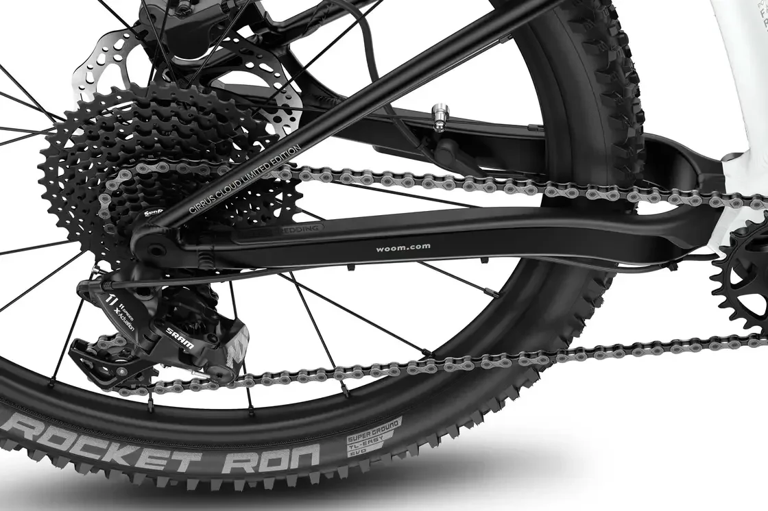 Dziecięcy rower elektryczny woom Up 6 Cirrus Cloud