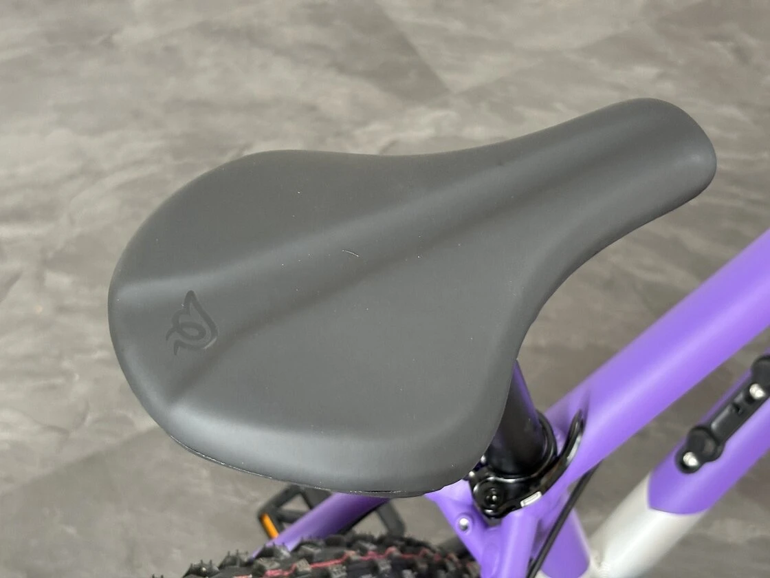 Early Rider Charger 24"  Electric Purple