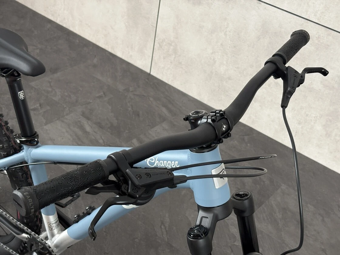 Early Rider Charger 24"  Nordic Blue