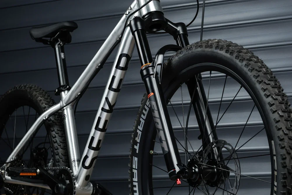 Early Rider Seeker X24  Brushed Aluminium