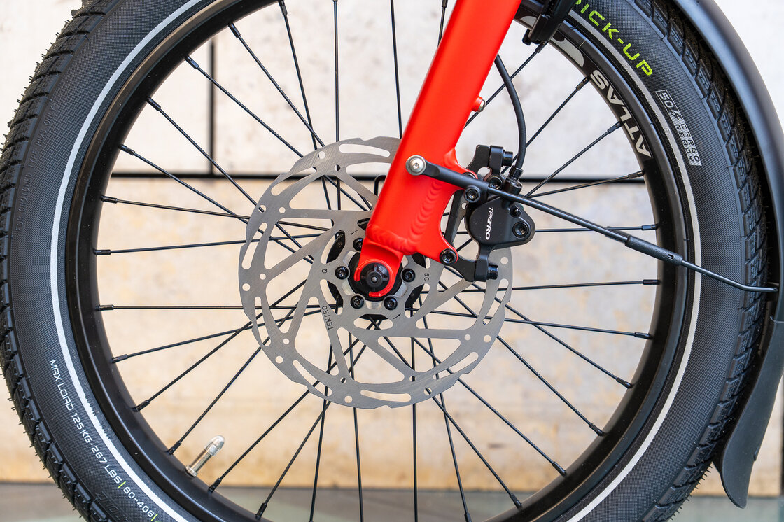 Elektryczny rower cargo TERN Quick Haul Long D9 Czerwony