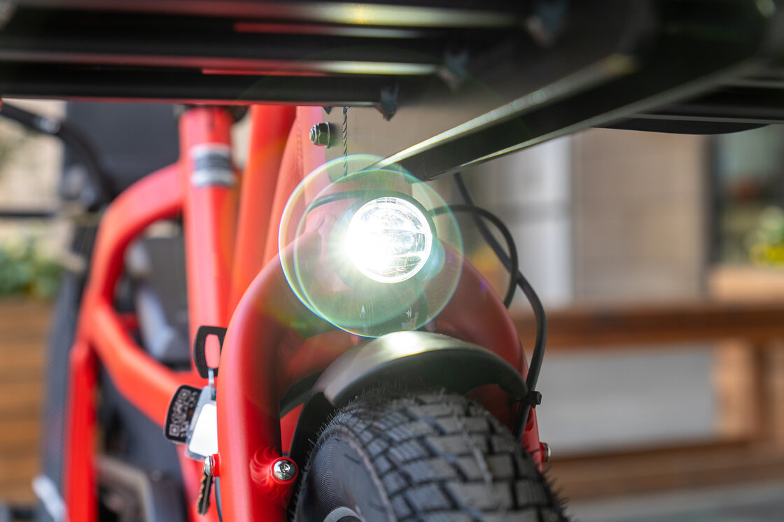 Elektryczny rower cargo TERN Quick Haul Long D9 Czerwony