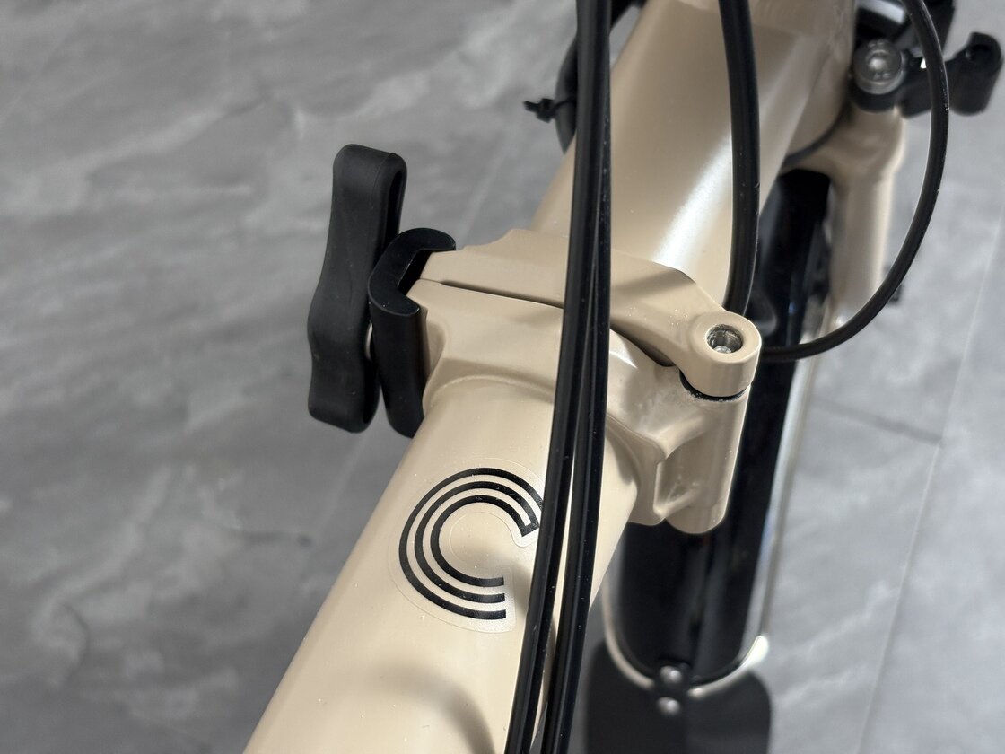 Elektryczny rower składany Brompton C-Line 4s Dune Sand