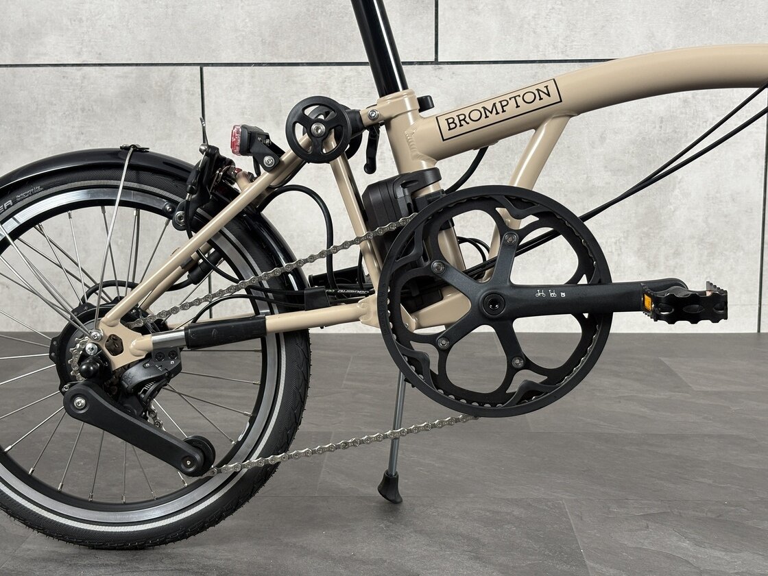 Elektryczny rower składany Brompton C-Line 4s Dune Sand